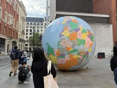 LSE Globe