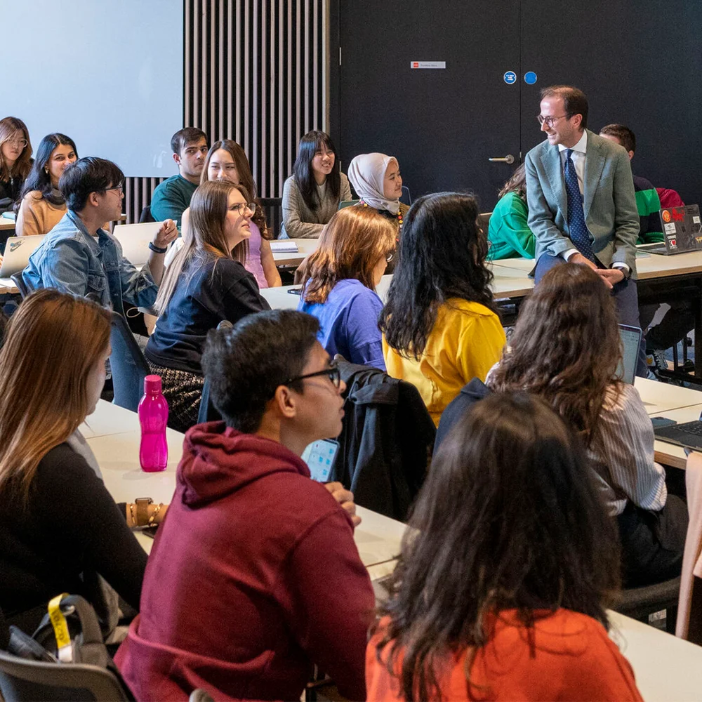 LSE Our machine learning and AI teaching Image