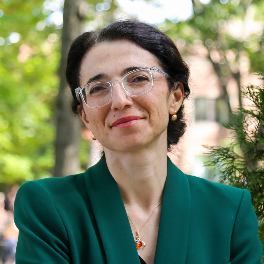 Ioana Marinescu headshot