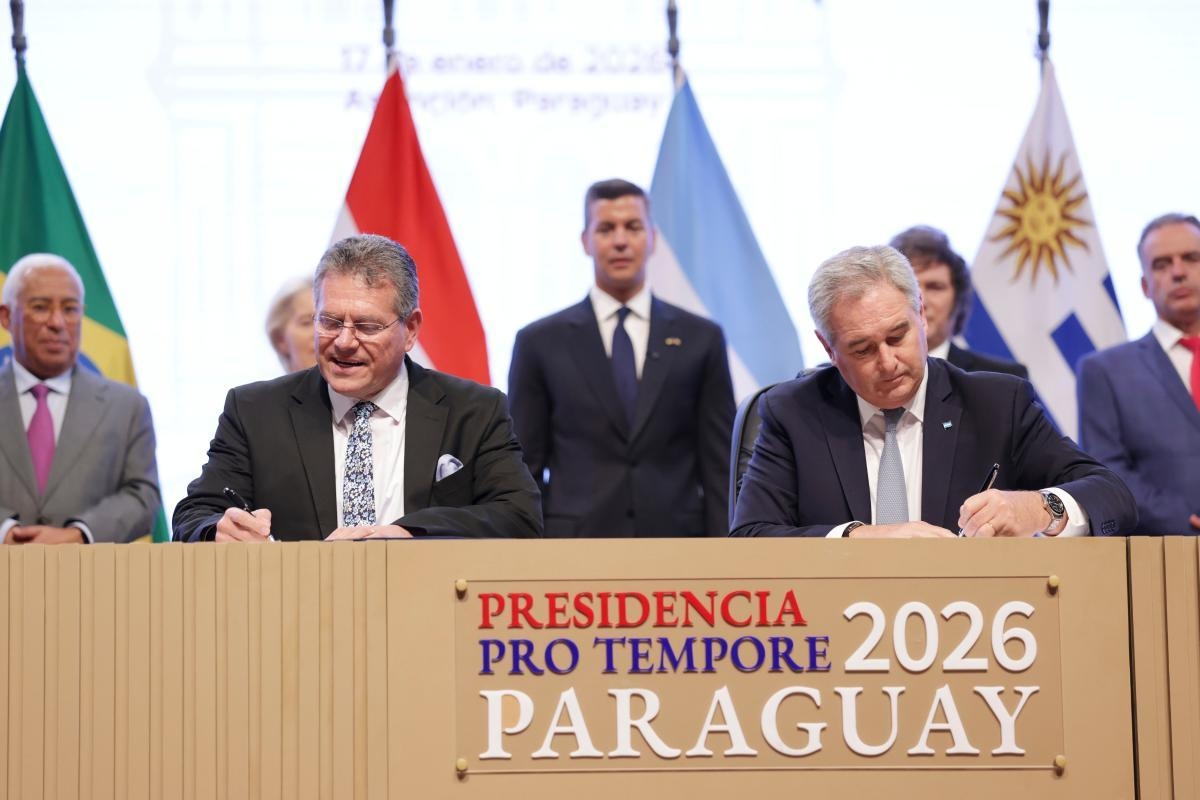  Maroš Šefčovič, European Commissionner, to Paraguay