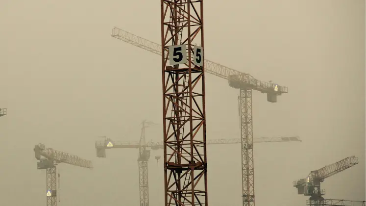 5crane-747x420