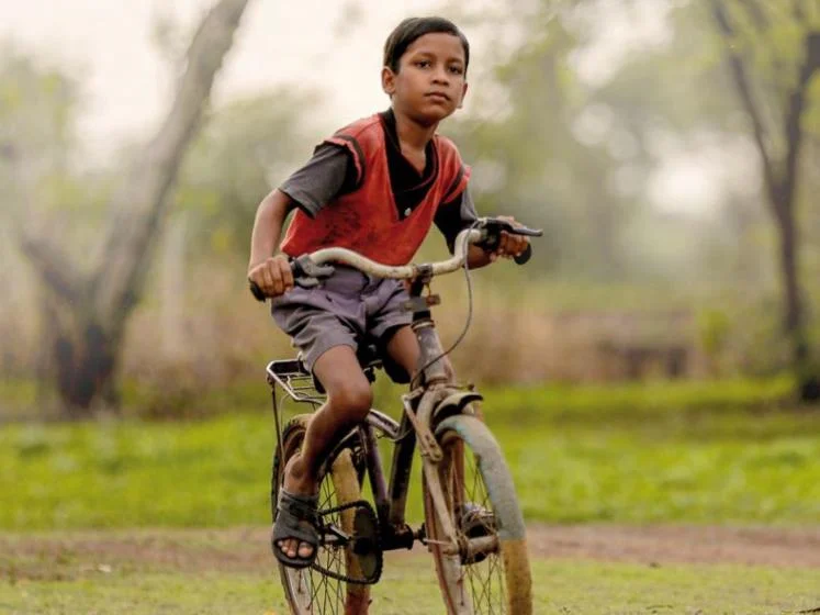 Child_Cycling_747x560