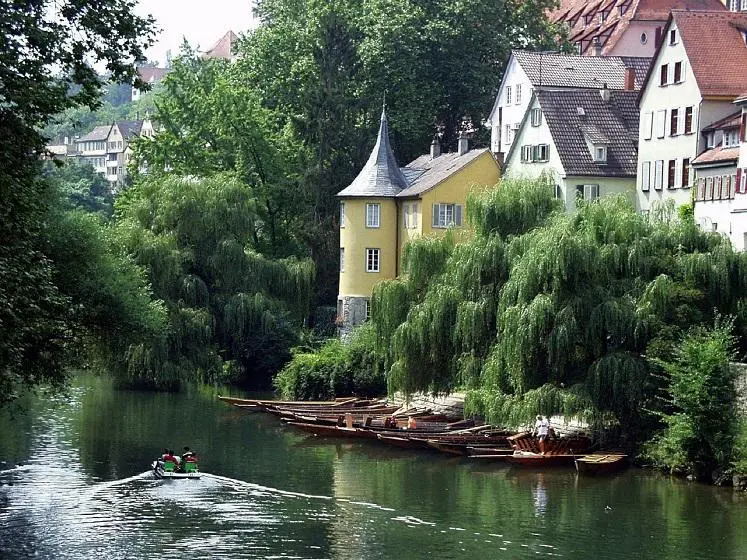 Germany-Village-Landscape 747 560