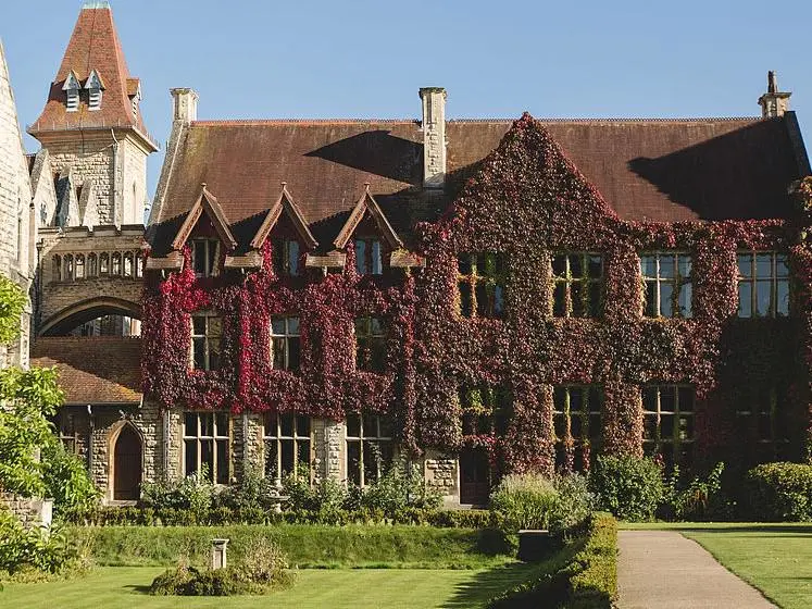 new Cheltenham_Ladies'_College x560