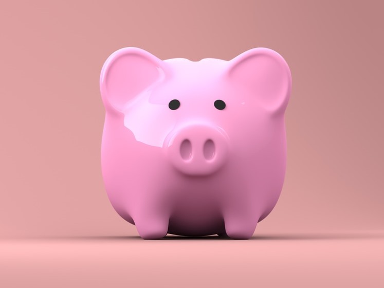 piggy-bank747x560