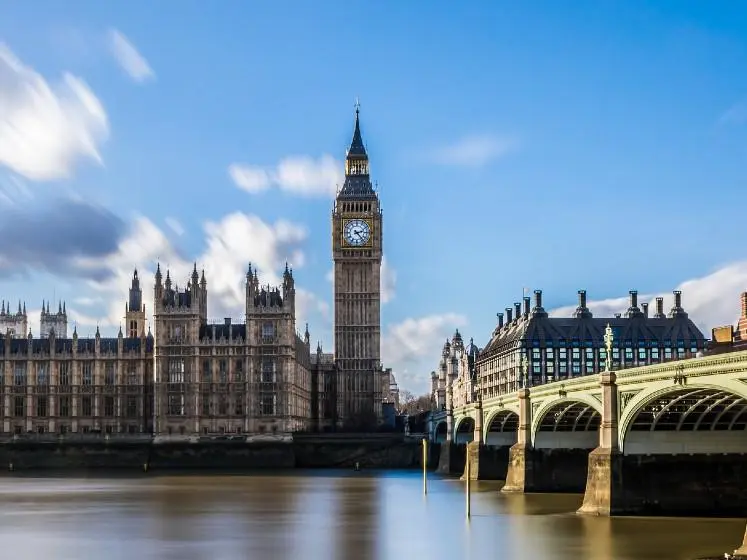 Westminster747x560
