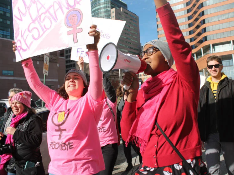 women's march 747x560