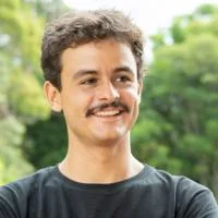 Headshot of Pedro