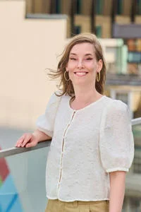 Anne Theunissen headshot