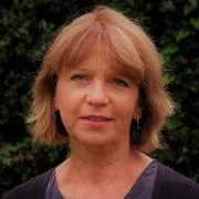 elena_dearden