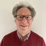 Saul Estrin Headshot