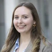 Headshot of Amy Jones