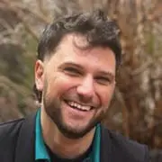 Howie Rechavia-Taylor