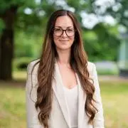 Dr Sandra Obradovic