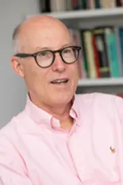 tim_besley_new_200x200