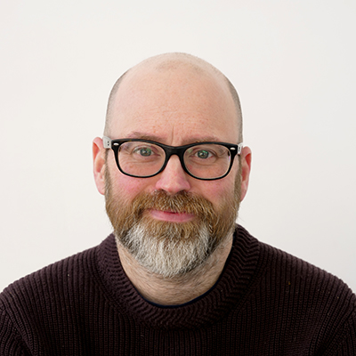 Dr Tim Snelson