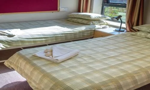 Rosebery Hall Twin Room Myddelton Wing