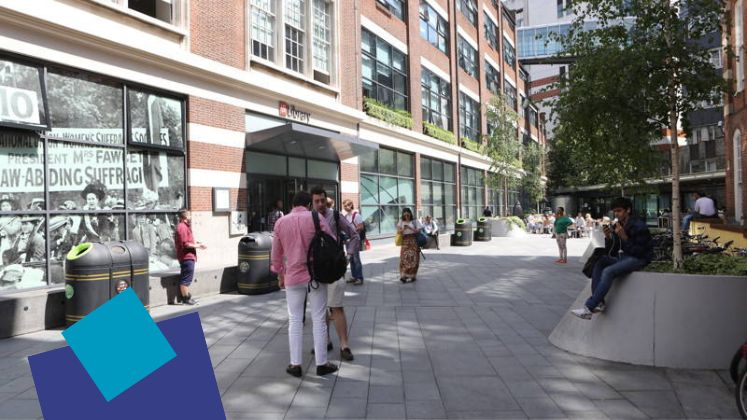 Students outside the LSE Library