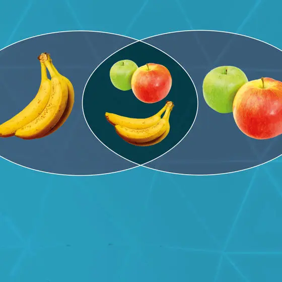 A venn diagram with fruit.