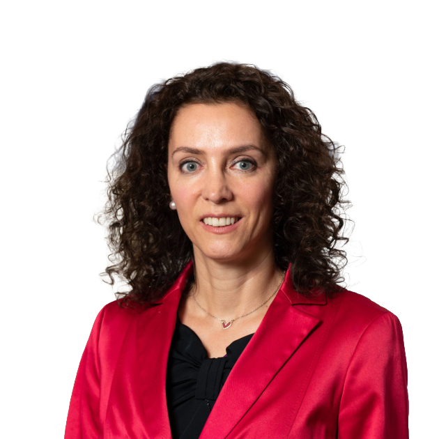 Simone Utermarck Headshot