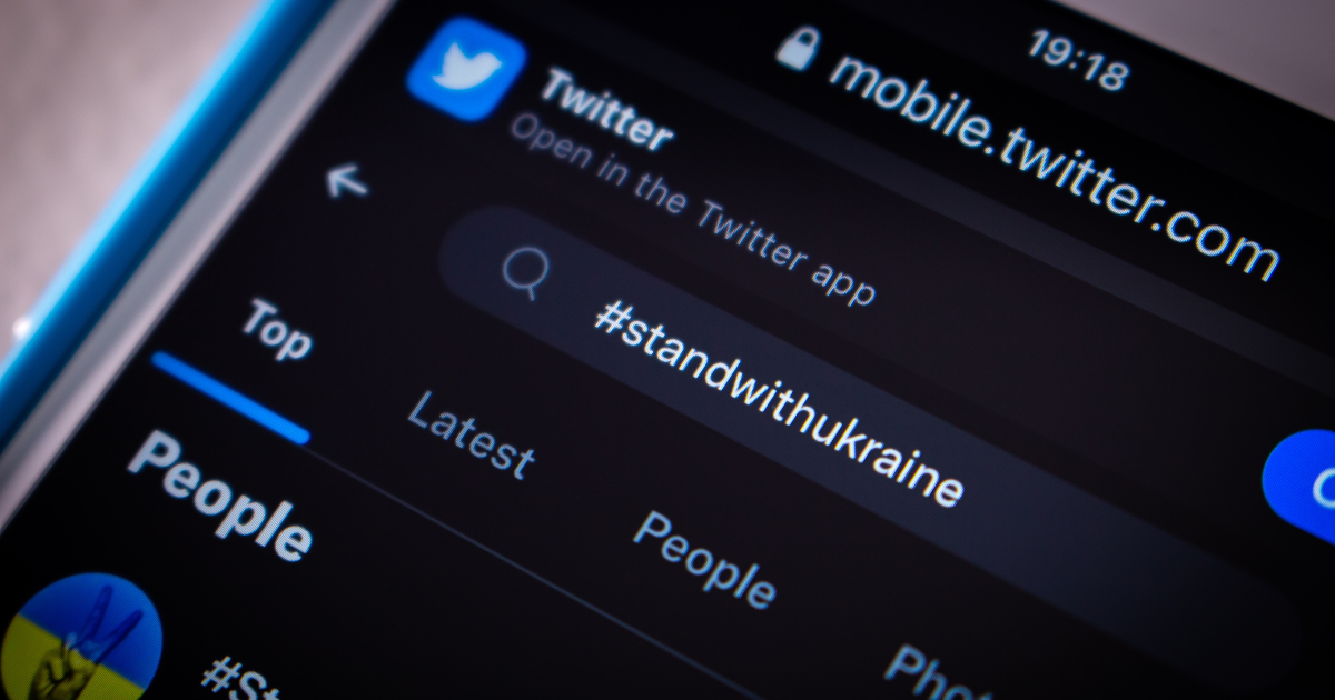 twitter screen with hashtag 
