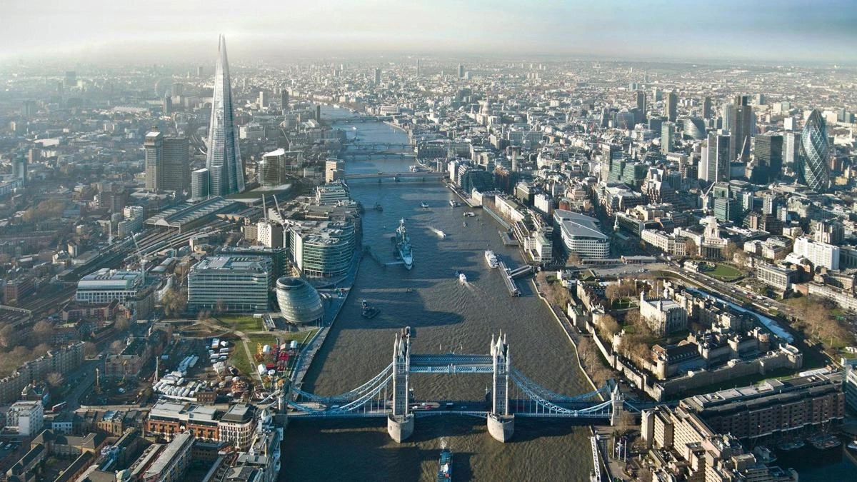 city view of thames