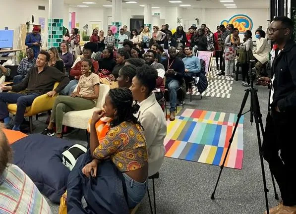 Ubuntu Cafe Audience