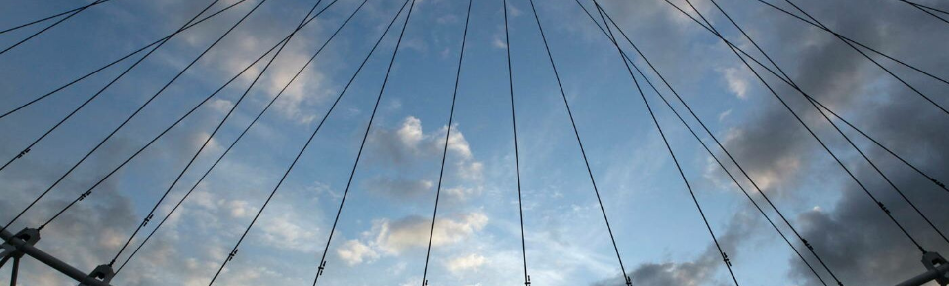 London_eye_Consulting_banner(1920 × 580 px)