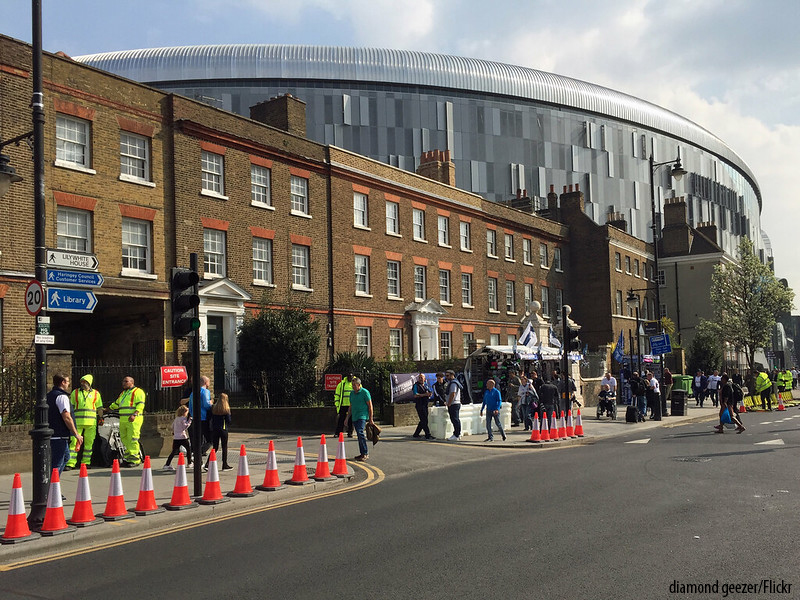 Tottenham-high-road-stadium-flickr-diamondgeezer