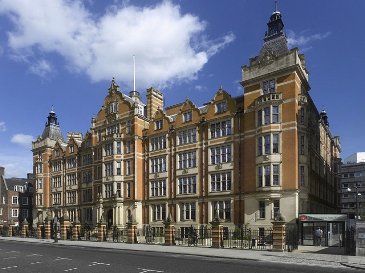 32 Lincoln's Inn Fields building and its entrance