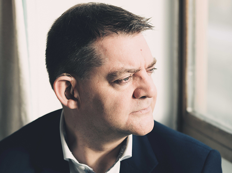 Portrait photo of Brendan Barns