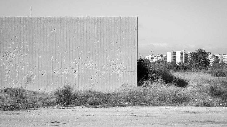 747x420-syria-walls-bullet