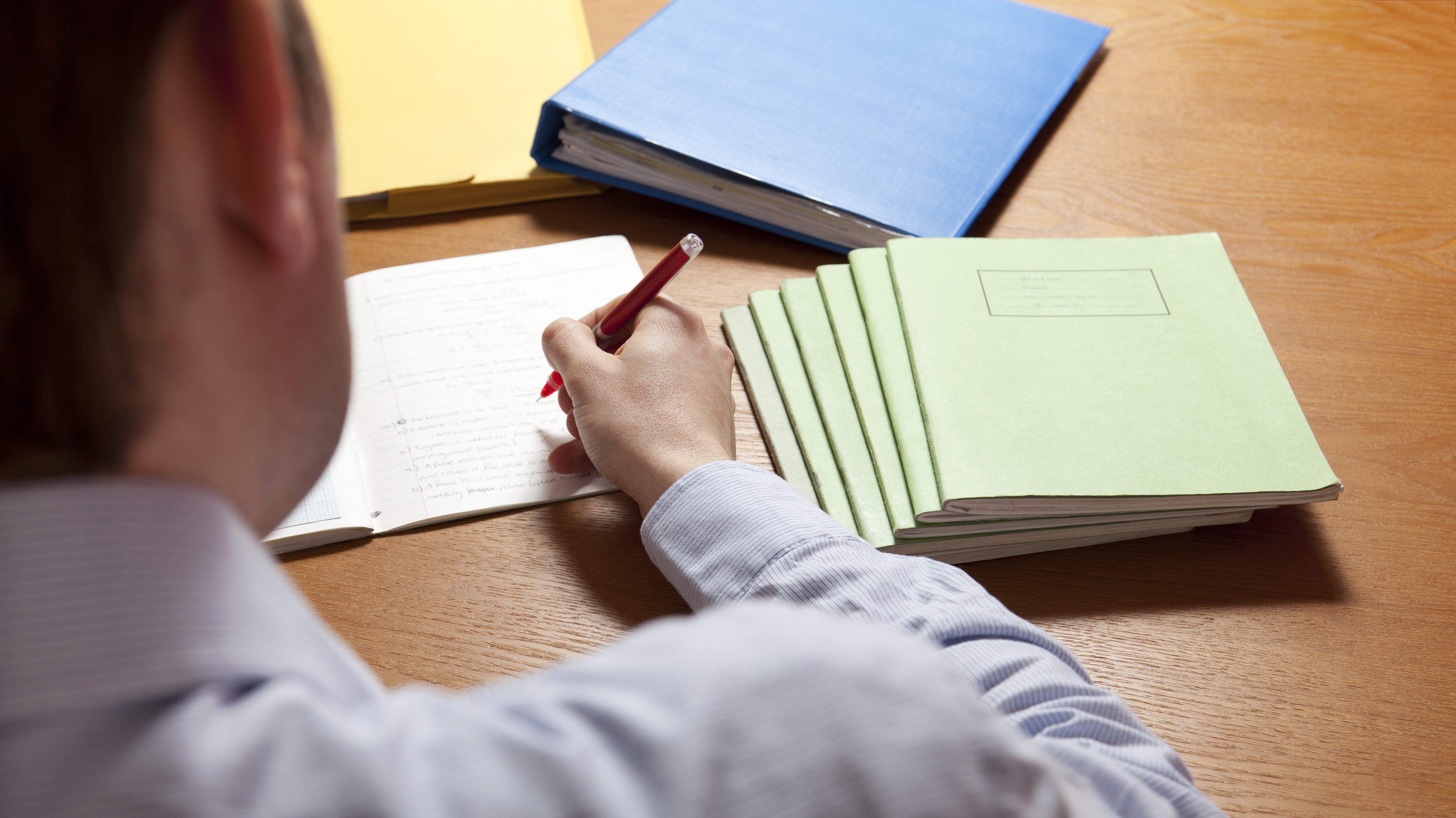 Exam-marking-iStock-16-9