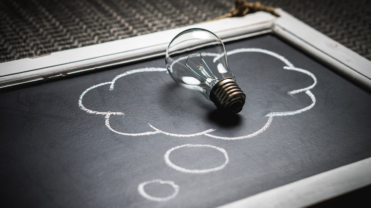 lightbulb-blackboard-747x420-16-9