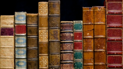 oldbookspines_iStock_16-9