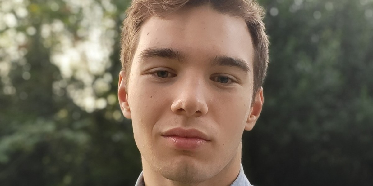 Alexander Jake Davies