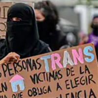 panama_trans_protester_sign_link_200x200