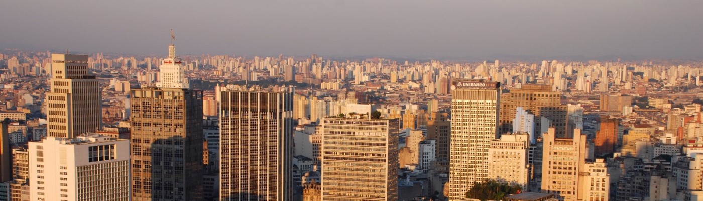 Distributed governance Sao Paulo cityscape 1400 x 400