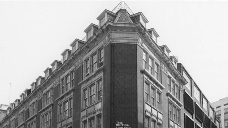 A picture of the corner of LSE Library (The British Library of Political and Economic Science) in the 1970s.