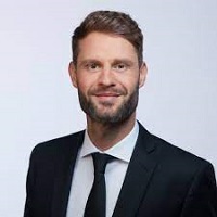 Dr Florian Tille