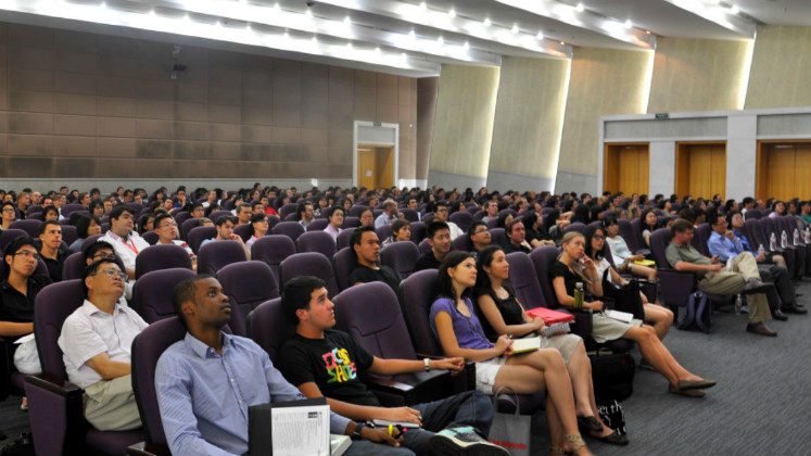 Students and Faculty at LSE-PKU Summer School 2010