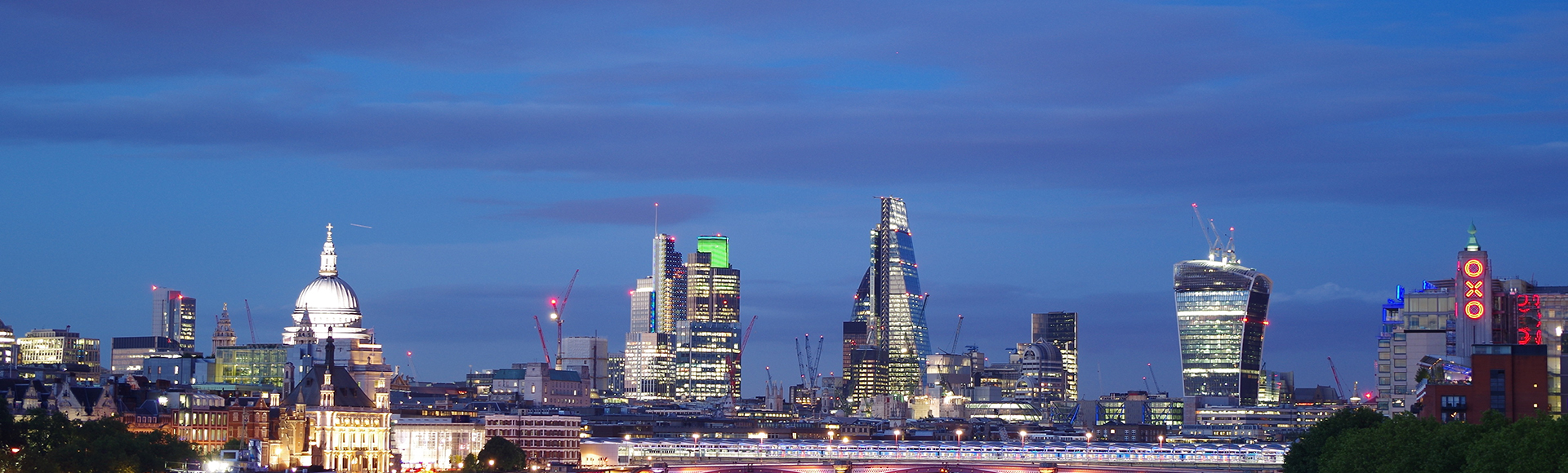 London skyline at dusk