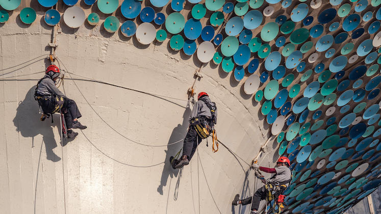 KuwaitsEnduringDigitalDivide-747-420