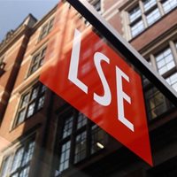 LSE-logo-and-signage-on-building