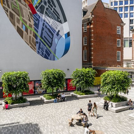 campus-centre-building-square