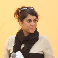 Dr Lara Srivastava