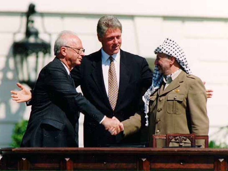 Rabin and Arafat 800-600