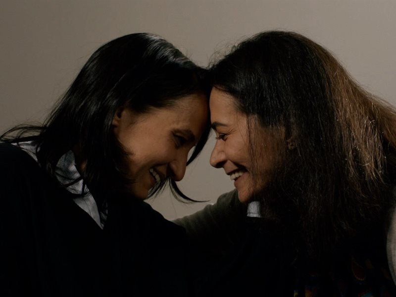 (L to R) Meriam ABBAS as DIJLA and Darina AL JOUNDI as SARA copy