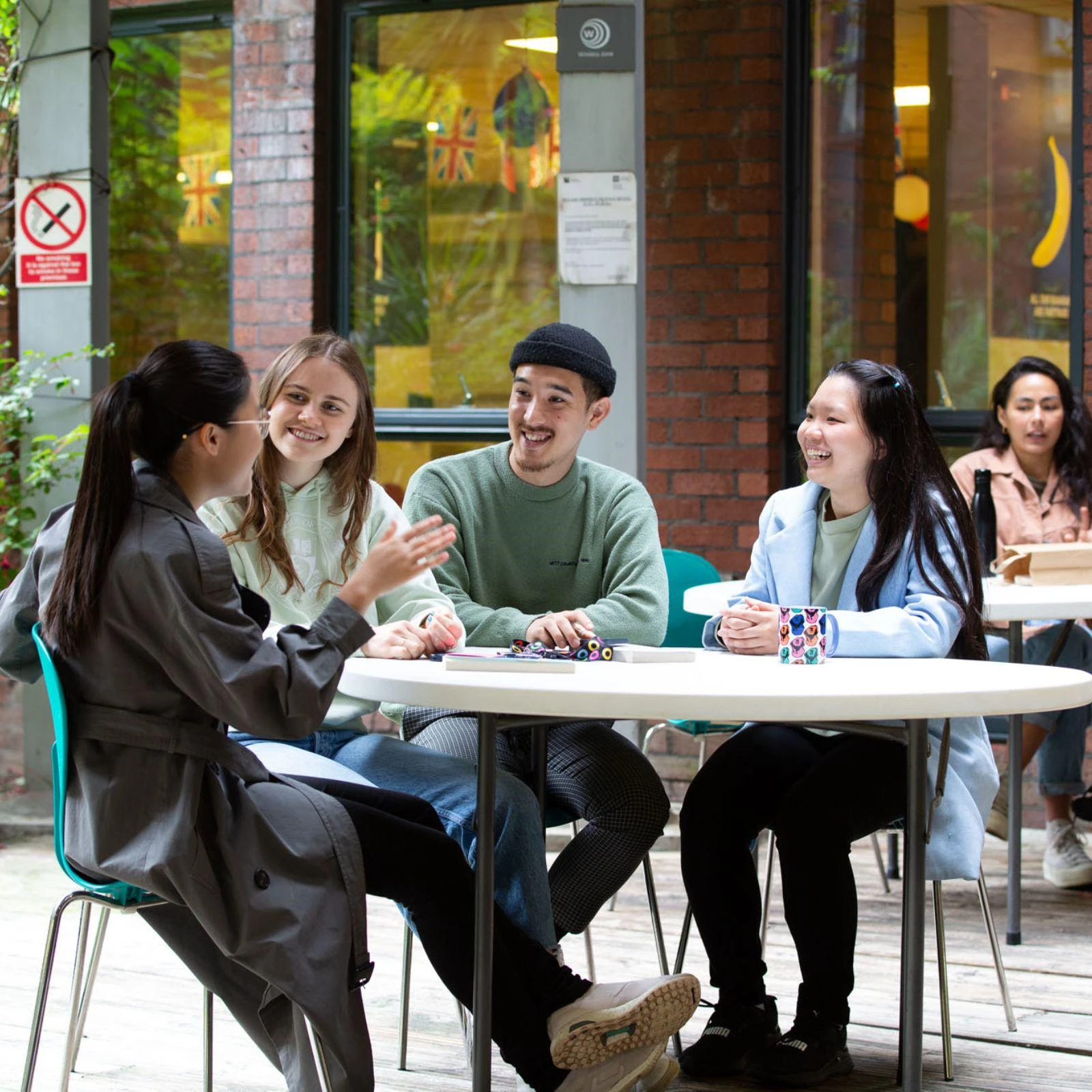 Accom_Hero_1600x1600_SS2026