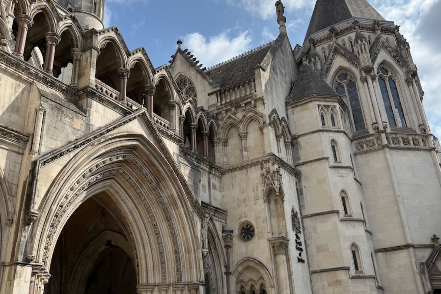 Michael_experience_blog_royal_courts_of_justice